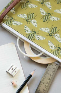 Busy Bee Pouch